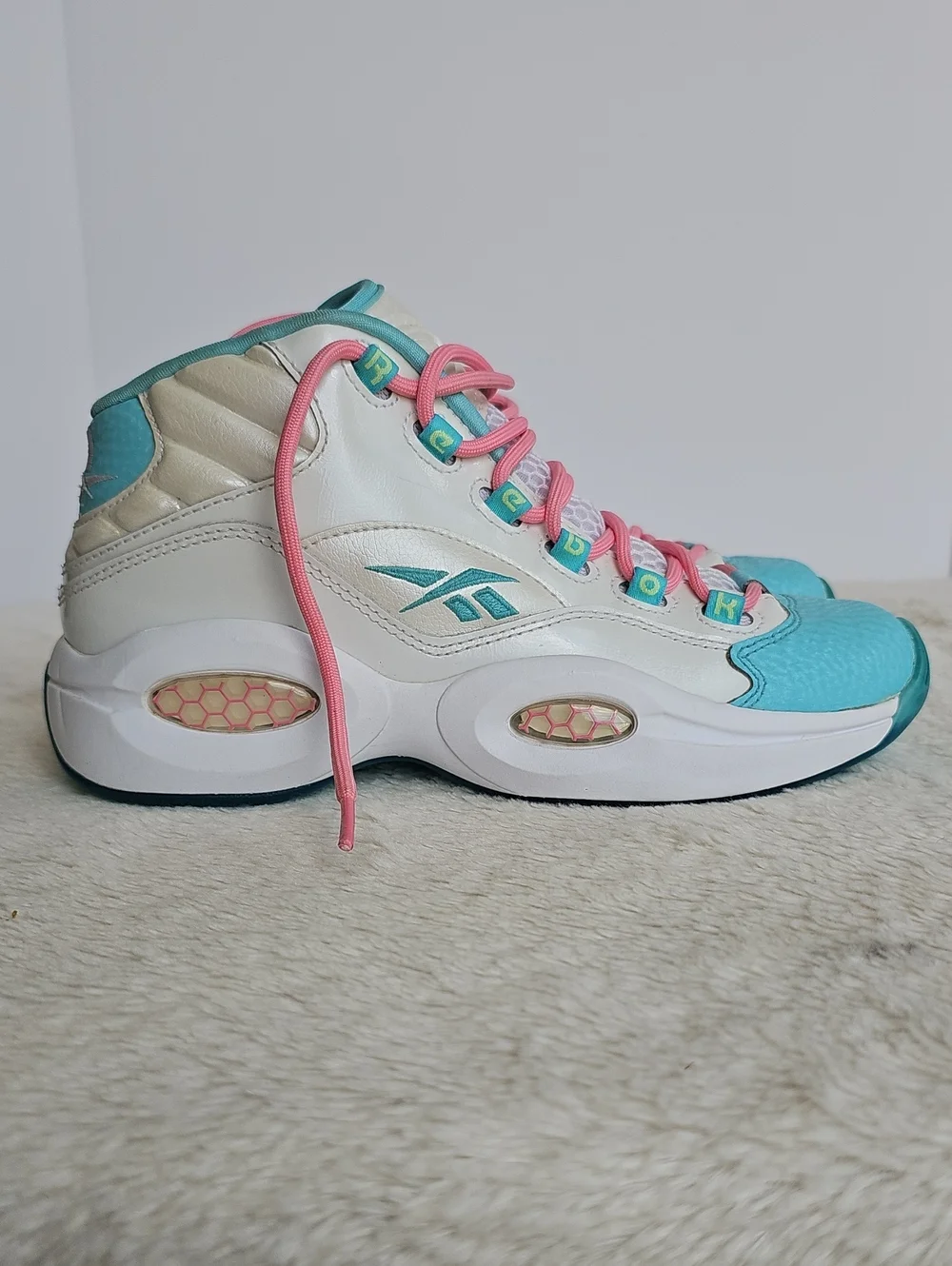 Reebok Question Mid J Lemon Zest Pink Teal Sneakers Sz 6 Y / Women 7.5 M43195